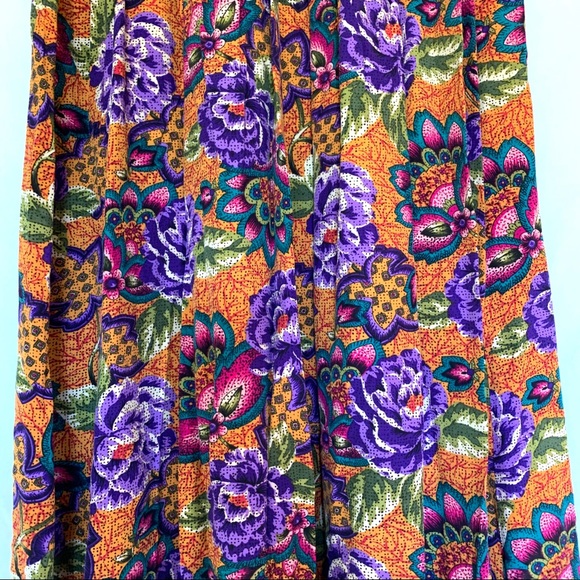SOLD π Vintage Floral Motif Midi / Maxi Skirt - Picture 2 of 5